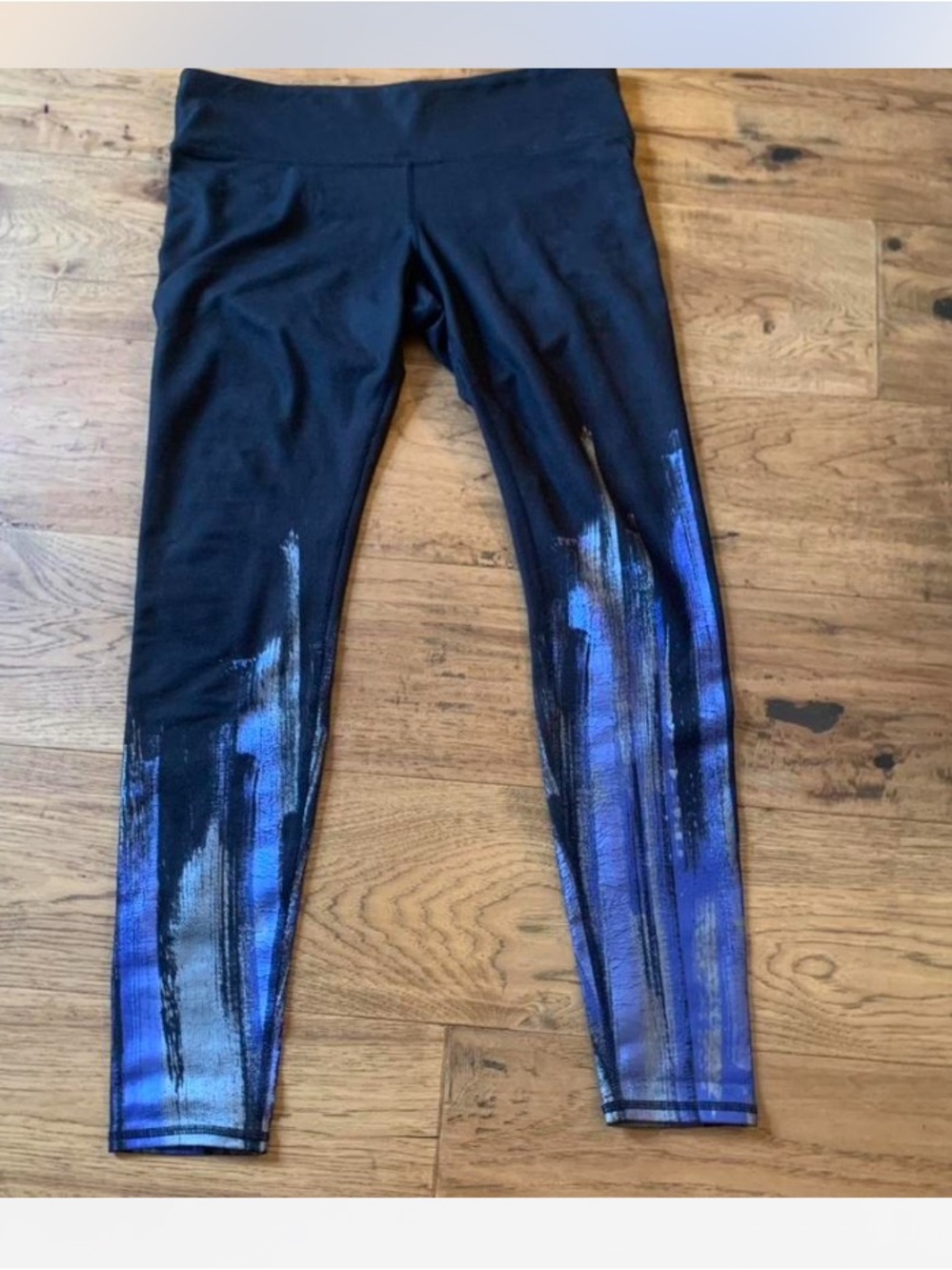 ALO Black Leggings with Blue Brushstroke Print - Women